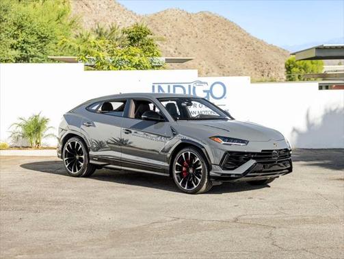 2024 Lamborghini Urus S