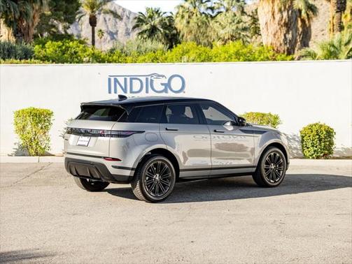 2025 Land Rover Range Rover Evoque Core S