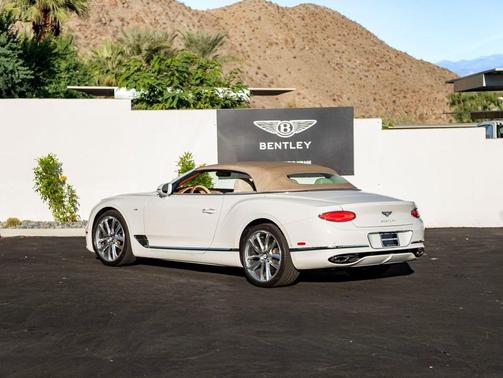 2022 Bentley Continental GT V8