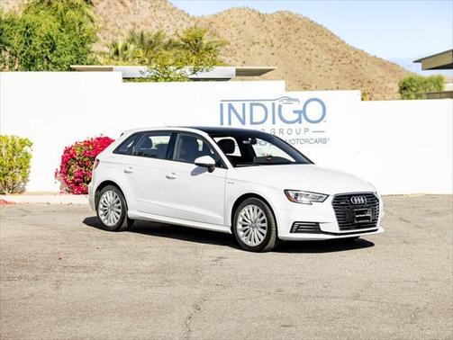 2017 Audi A3 e-tron 1.4T Premium