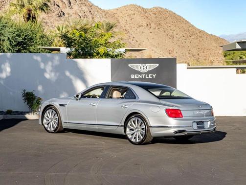 2026 Bentley Flying Spur 