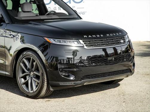 2024 Land Rover Range Rover Sport SE