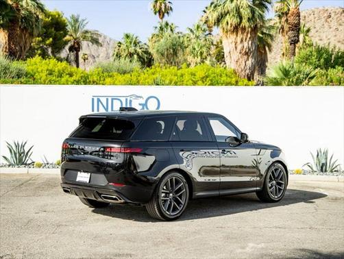 2024 Land Rover Range Rover Sport SE