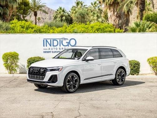 2025 Audi Q7 55 Premium Plus