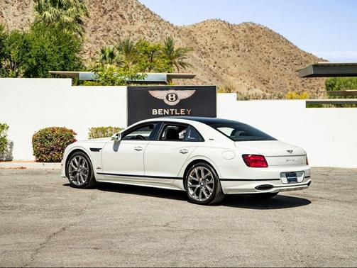 2025 Bentley Flying Spur Speed