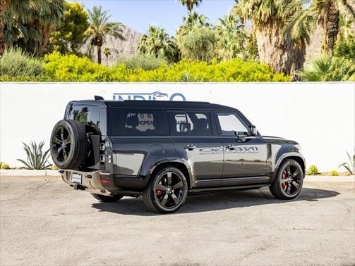 2025 Land Rover Defender 130 P400 X