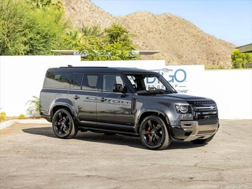 2025 Land Rover Defender 130 P400 X