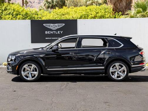 Onyx 2023 Bentley Bentayga