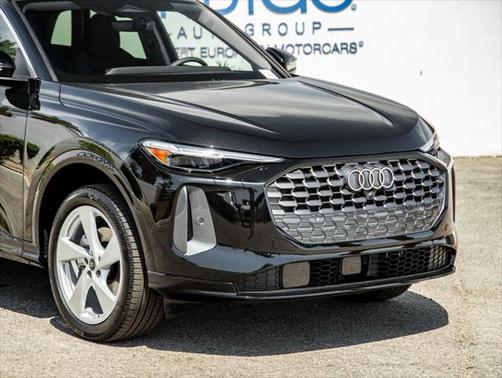 2025 Audi Q5 Premium Plus