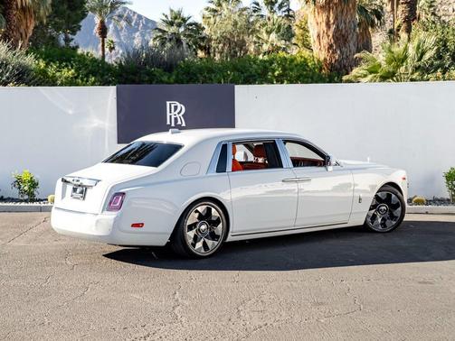 2022 Rolls-Royce Phantom EWB