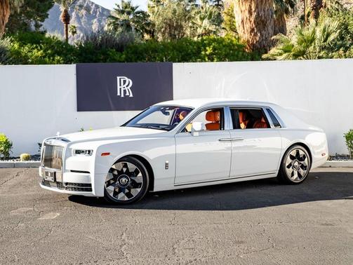 2022 Rolls-Royce Phantom EWB