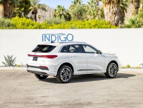 2025 Audi Q5 Premium