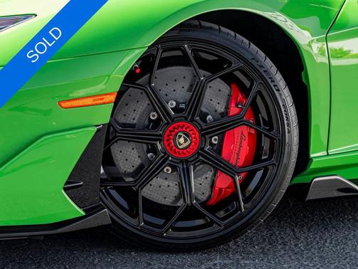 Verde Mantis Pearl 2020 Lamborghini Aventador SVJ Base