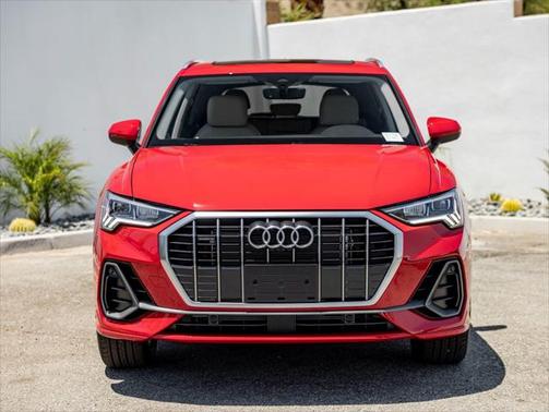 2025 Audi Q3 45 S line Premium Plus