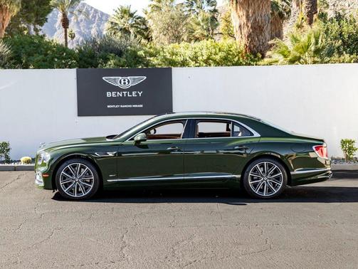 2022 Bentley Flying Spur Hybrid 