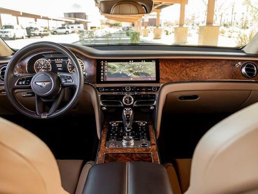 2022 Bentley Flying Spur Hybrid 