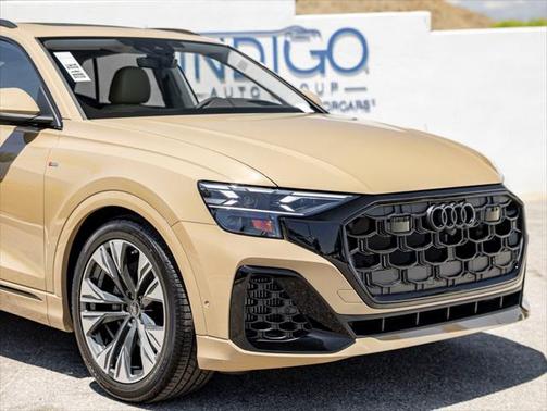 2025 Audi Q8 55 Prestige