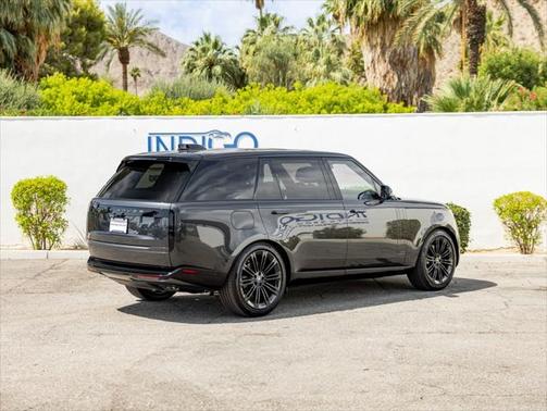 2025 Land Rover Range Rover P530 Autobiography