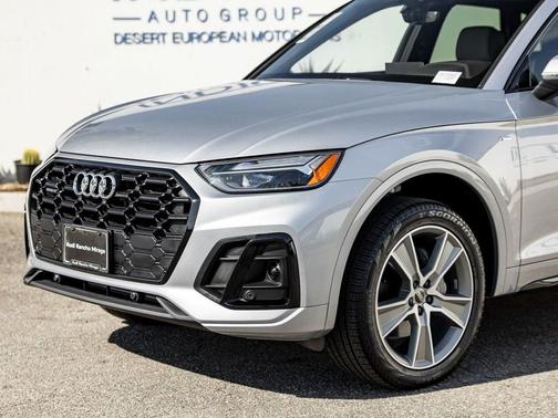 2025 Audi Q5 45 S line Premium