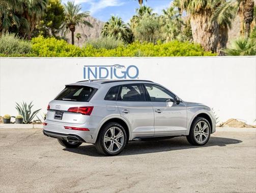 2025 Audi Q5 45 S line Premium