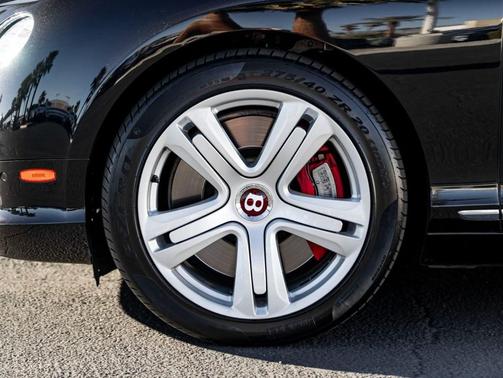 2013 Bentley Continental GTC V8