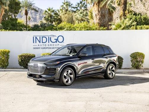 2025 Audi Q6 e-tron Premium Plus quattro