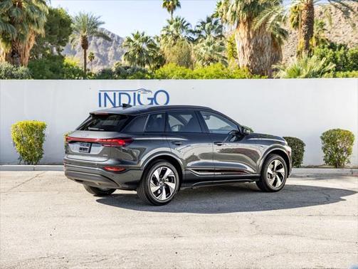 2025 Audi Q6 e-tron Premium Plus quattro