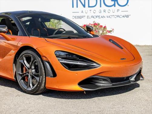 2018 McLaren 720S Base