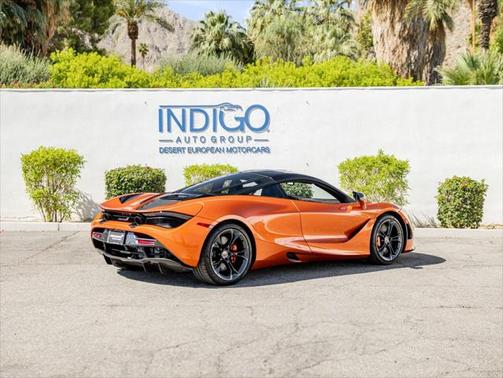 2018 McLaren 720S Base
