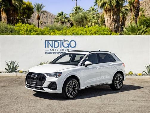 2025 Audi Q3 Premium 45 TFSI S line quattro Tiptronic