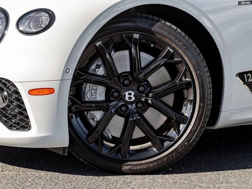 Glacier White 2024 Bentley Continental GT Speed