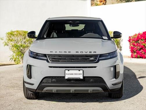 2025 Land Rover Range Rover Evoque Core S
