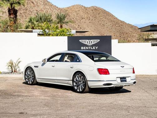 2025 Bentley Flying Spur Speed