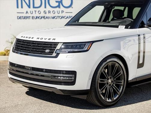 2025 Land Rover Range Rover P400 SE