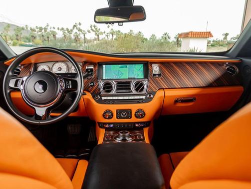 Diamond Black 2016 Rolls-Royce Dawn