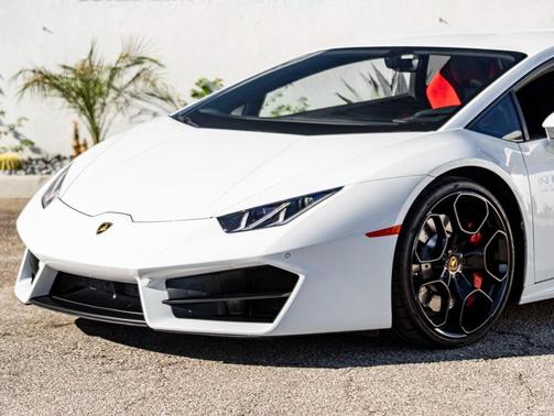 2018 Lamborghini Huracan LP580-2
