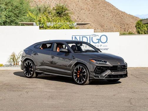 2024 Lamborghini Urus S