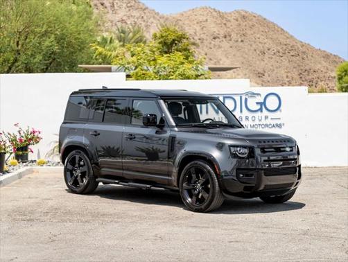 2025 Land Rover Defender 110 P400 X-Dynamic SE