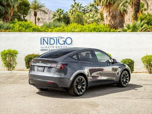 2023 Tesla Model Y Long Range Dual Motor All-Wheel Drive