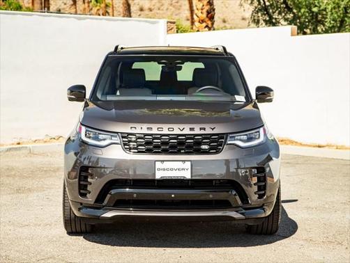 2024 Land Rover Discovery P360 Dynamic SE