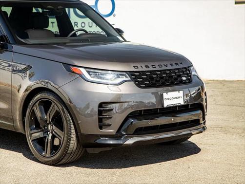 2024 Land Rover Discovery P360 Dynamic SE