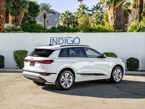 2025 Audi Q6 e-tron Premium