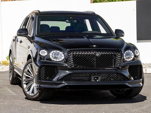 Beluga 2026 Bentley Bentayga V8