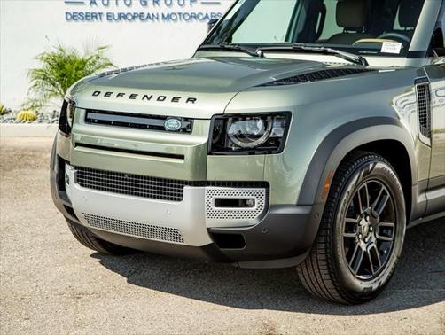 2025 Land Rover Defender 110 P400 S
