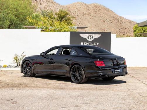 Beluga 2025 Bentley Flying Spur Speed