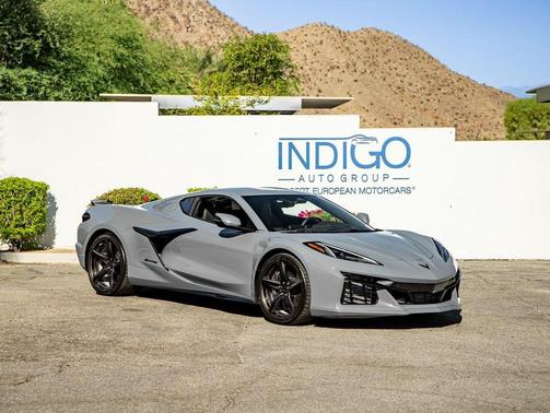 Sea Wolf Gray Tricoat 2024 Chevrolet Corvette Z06