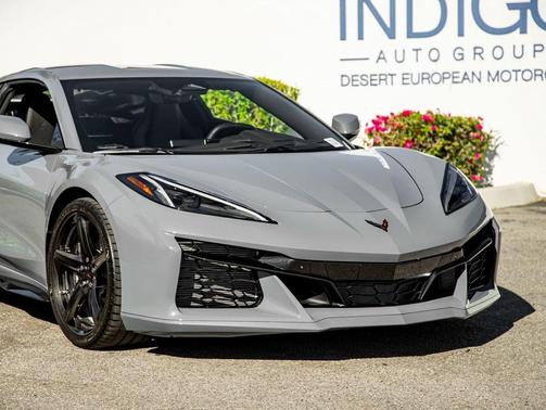 Sea Wolf Gray Tricoat 2024 Chevrolet Corvette Z06