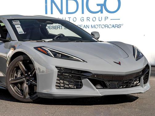 Sea Wolf Gray Tricoat 2024 Chevrolet Corvette Z06