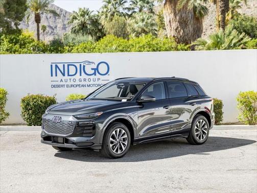 2025 Audi Q6 e-tron Premium Plus quattro