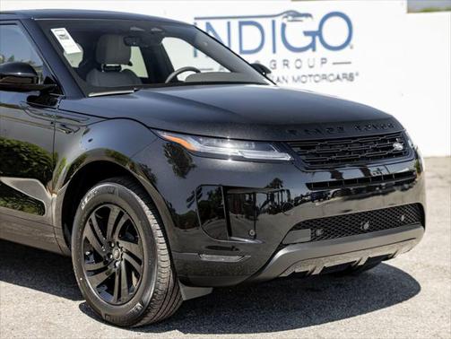 2026 Land Rover Range Rover Evoque Core S